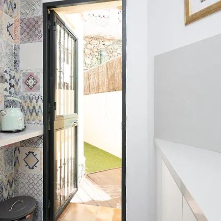 C66 Lovely 2 Bdr With Terrace Close To The Apartment